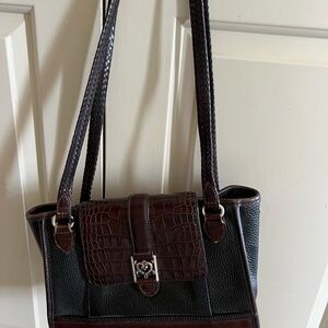 Elegant Brown Leather Handbag